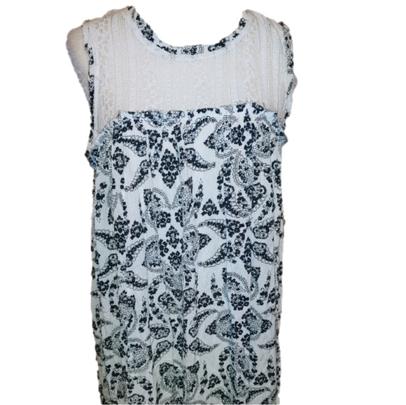 Altar'd State Dresses & Skirts - NWT Paisley Swing Dress M